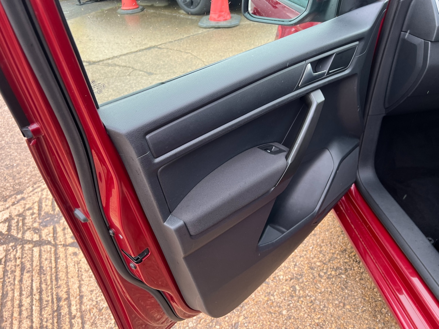 Used Volkswagen Caddy Maxi Life 2020 for sale - 77283529: Photo 13