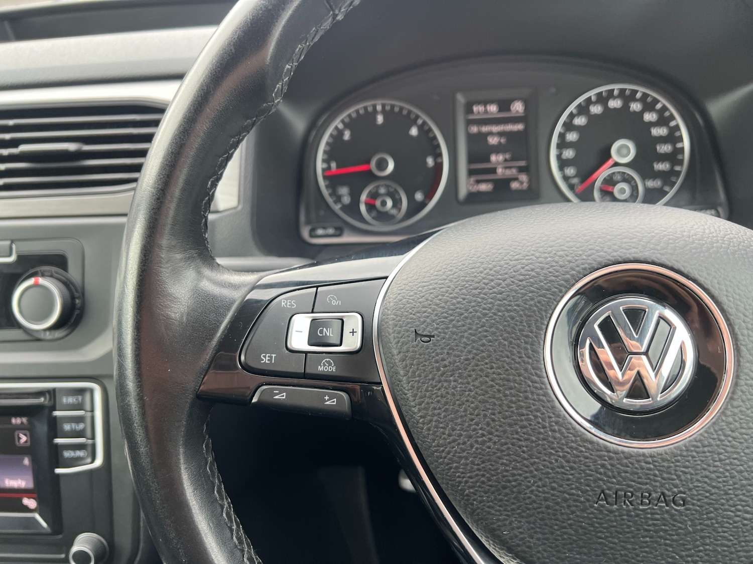 Used Volkswagen Caddy Maxi Life 2020 for sale - 77283529: Photo 24