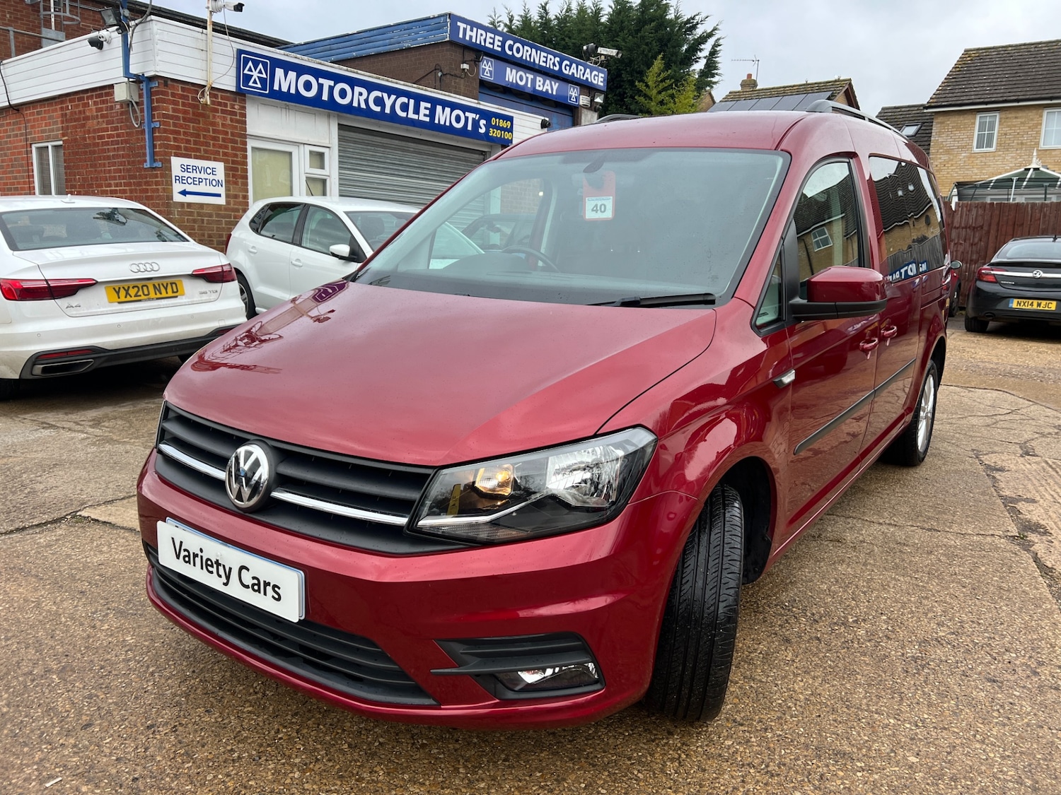 Used Volkswagen Caddy Maxi Life 2020 for sale - 77283529: Photo 3
