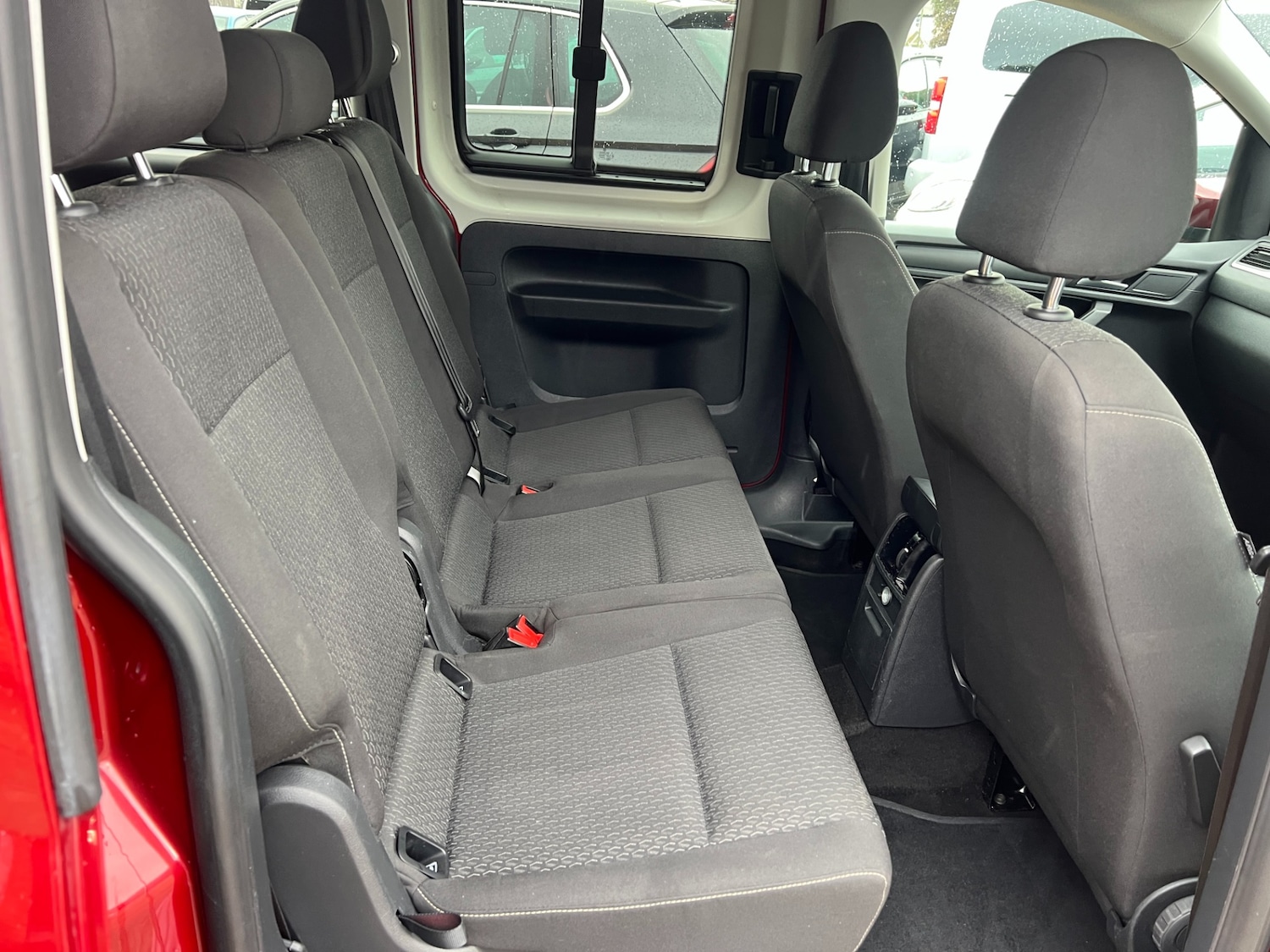 Used Volkswagen Caddy Maxi Life 2020 for sale - 77283529: Photo 34