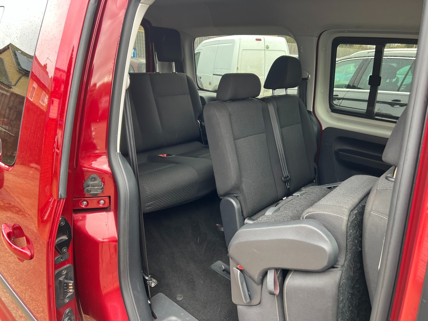 Used Volkswagen Caddy Maxi Life 2020 for sale - 77283529: Photo 37