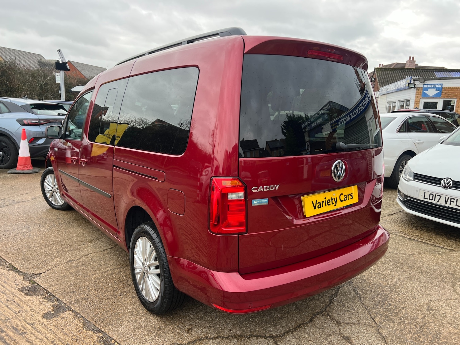 Used Volkswagen Caddy Maxi Life 2020 for sale - 77283529: Photo 5
