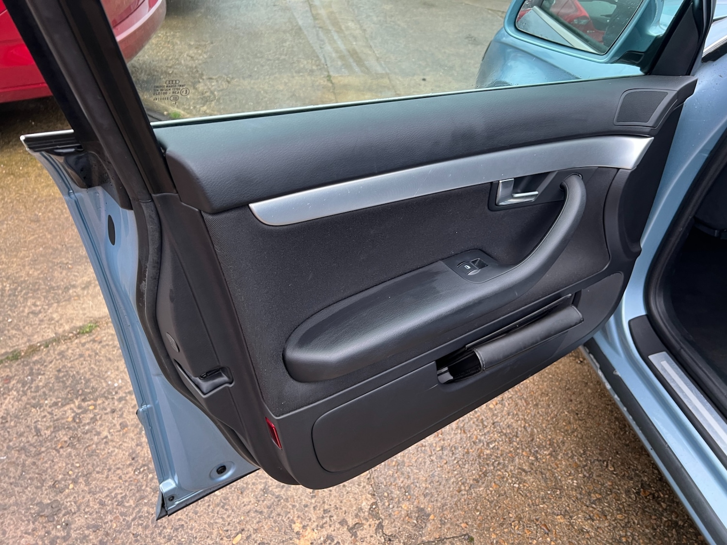 Used Audi A4 2006 for sale - 76738617: Photo 12