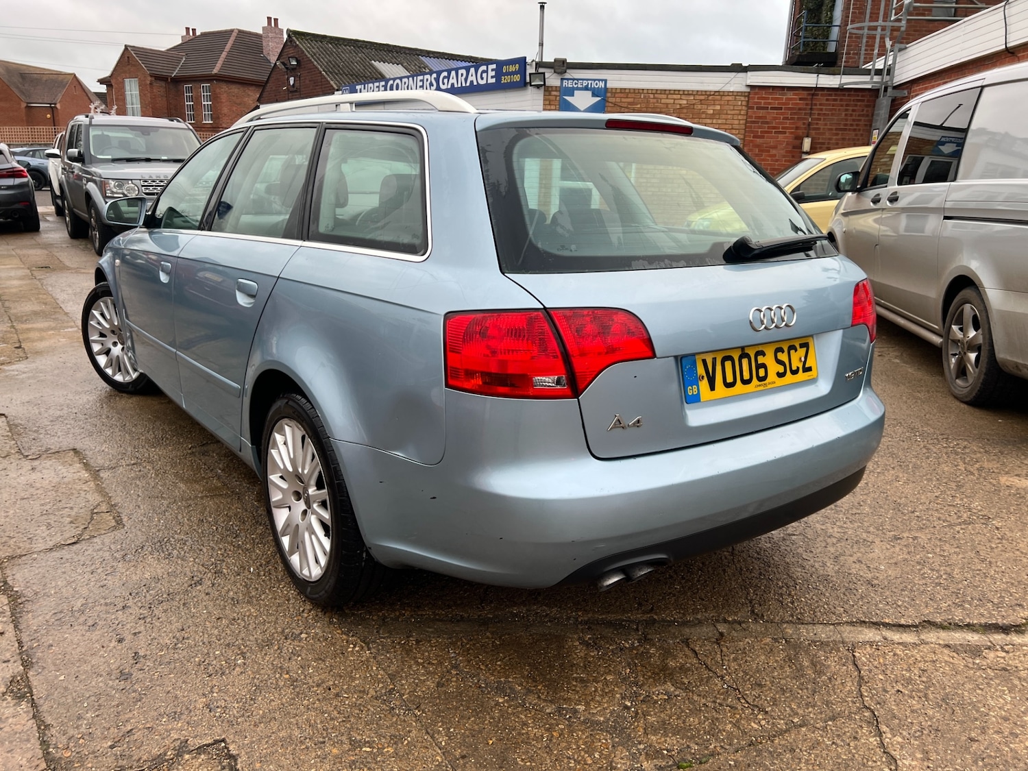 Used Audi A4 2006 for sale - 76738617: Photo 5