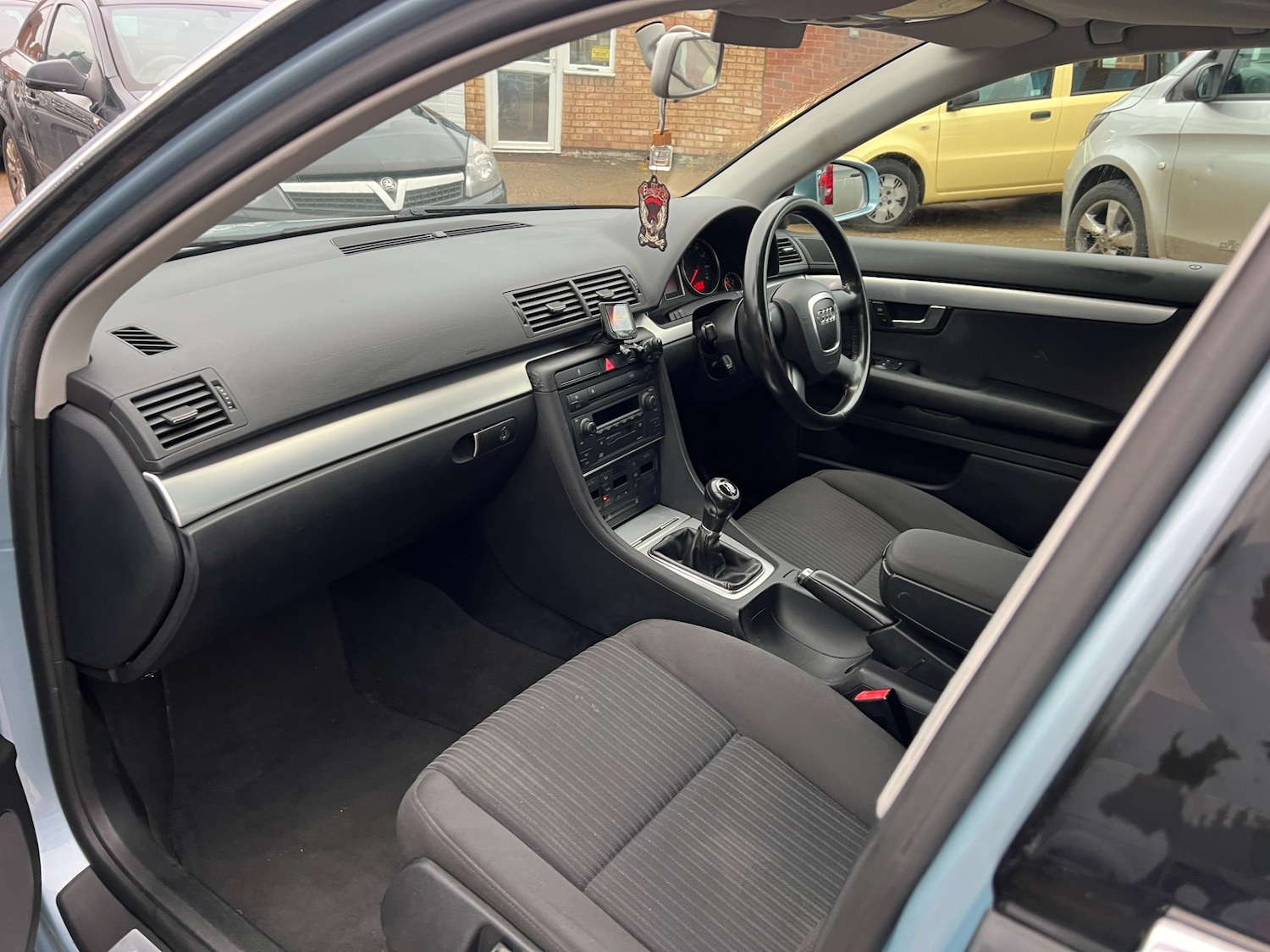 Used Audi A4 2006 for sale - 76738617: Photo 9