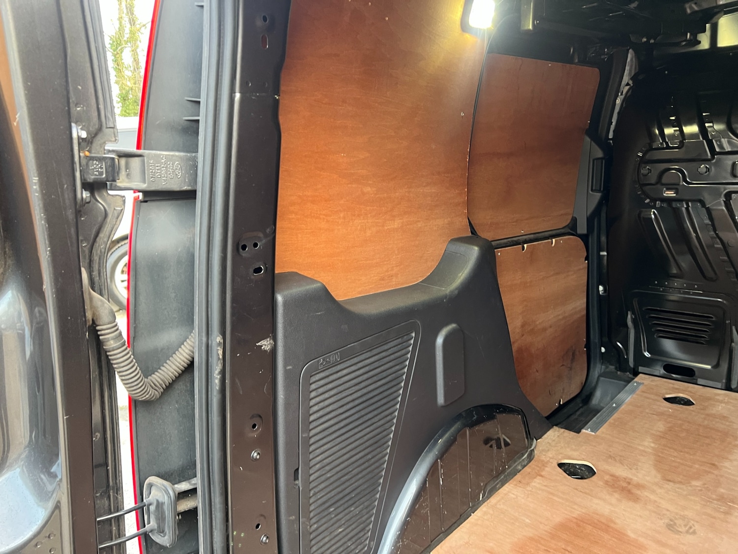 Used Ford Transit Connect 2015 for sale - 76709917: Photo 26