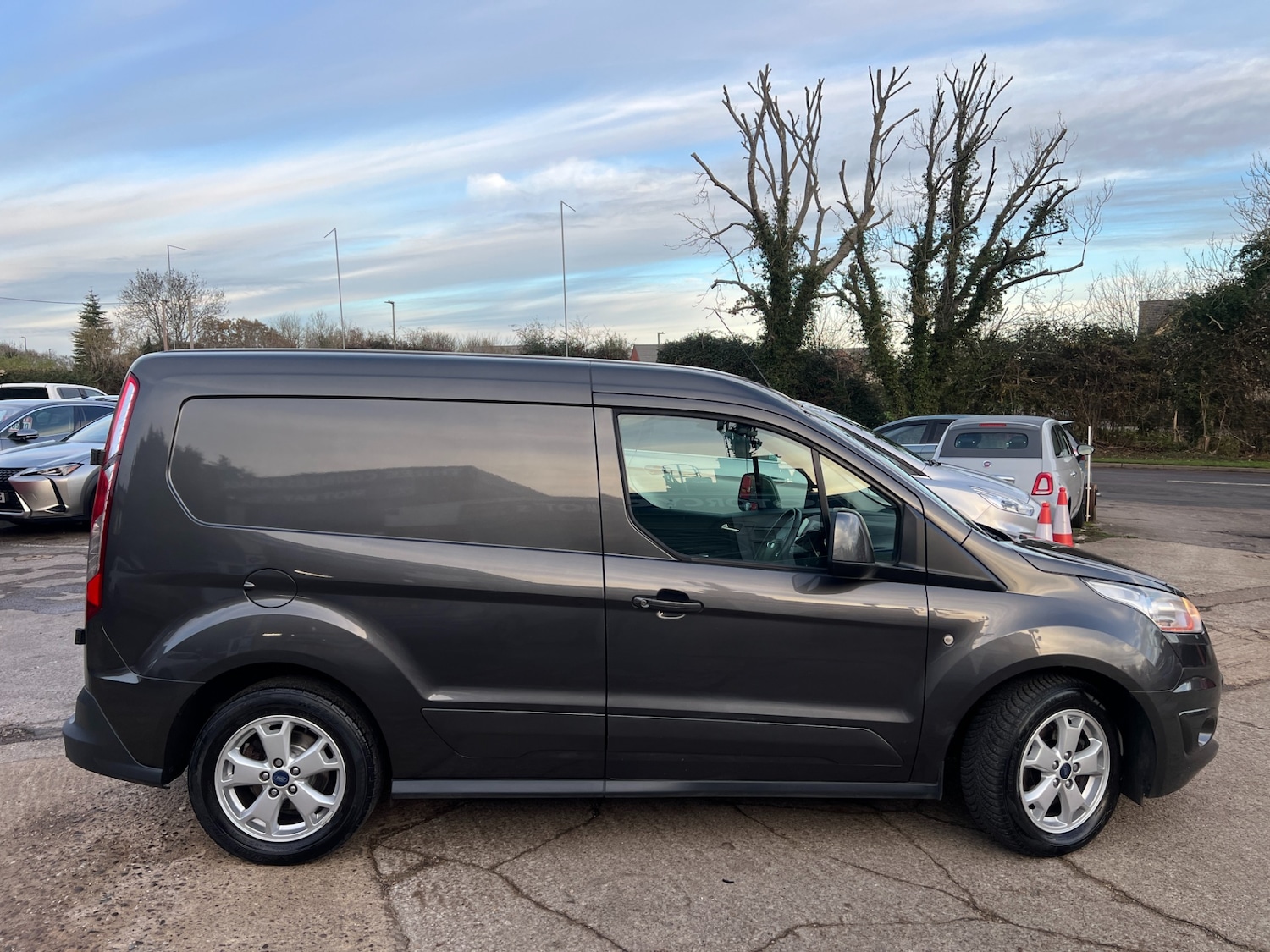 Used Ford Transit Connect 2015 for sale - 76709917: Photo 8