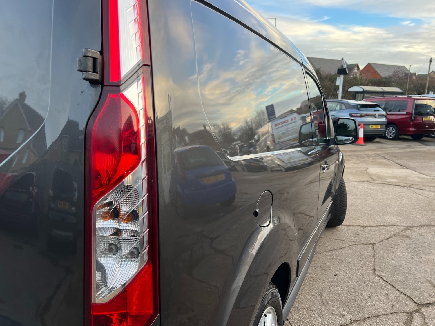 Used Ford Transit Connect 2015 for sale - 76709917: Photo 9