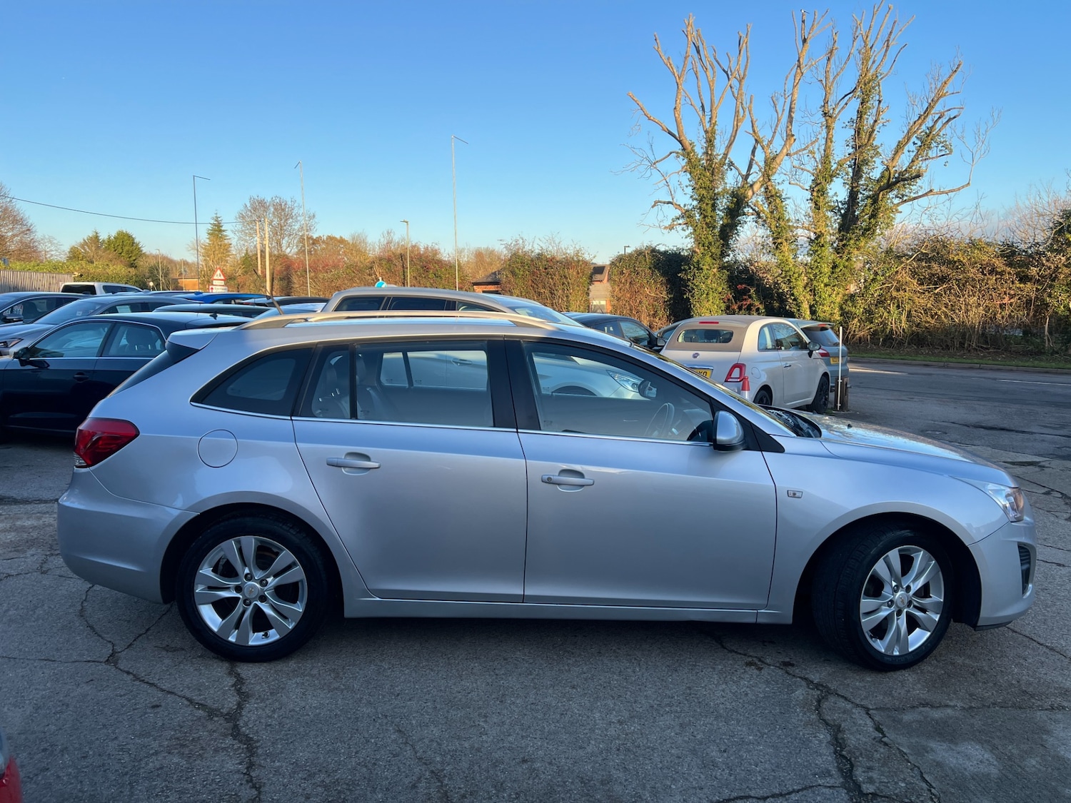 Used Chevrolet Cruze 2013 for sale - 76696755: Photo 9