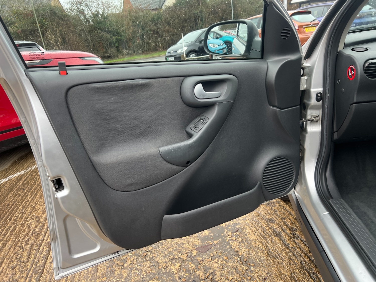 Used Vauxhall Corsa 2002 for sale - 77013183: Photo 12