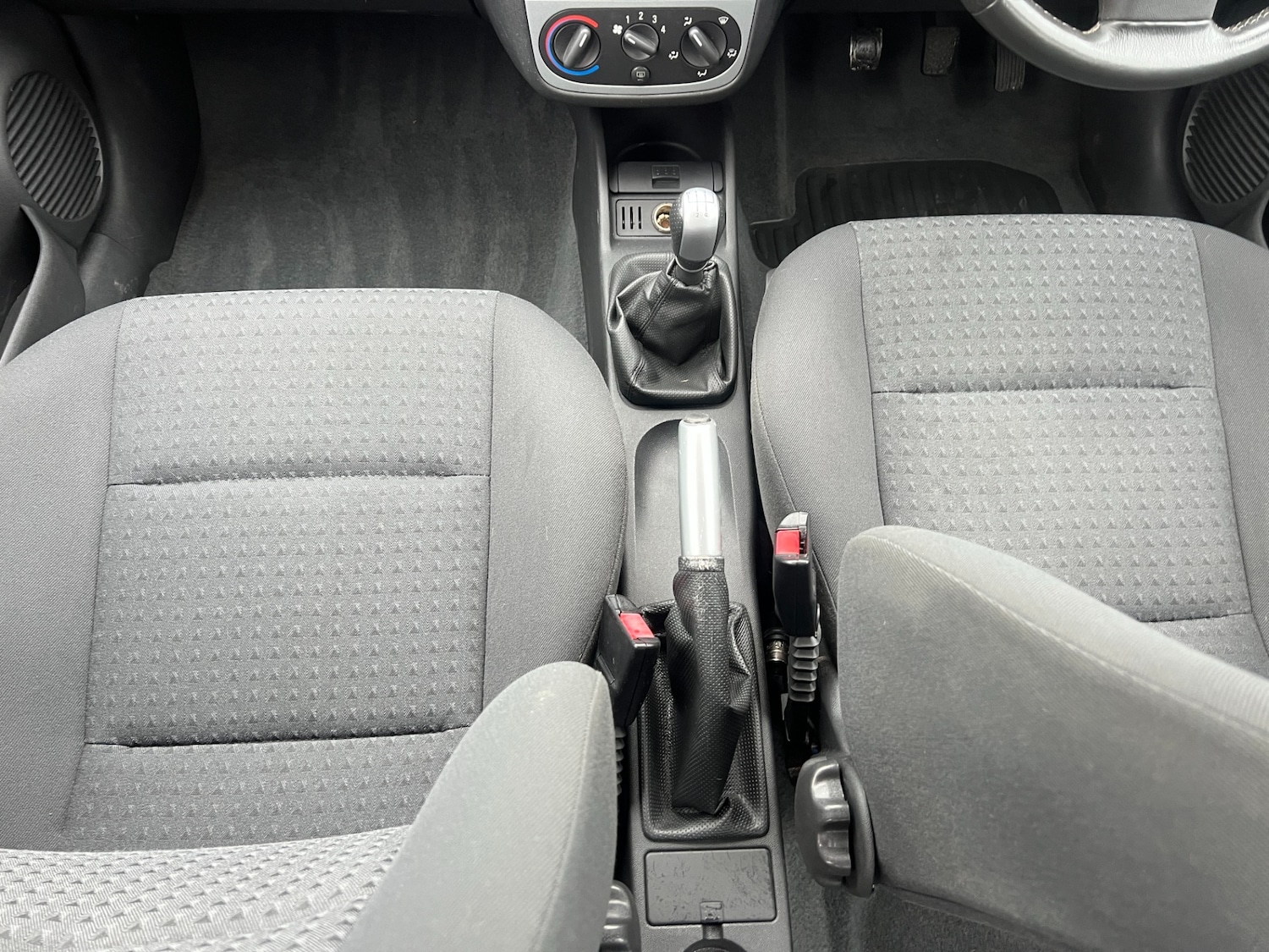 Used Vauxhall Corsa 2002 for sale - 77013183: Photo 16