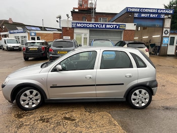 Used Vauxhall Corsa 2002 for sale - 77013183: Photo