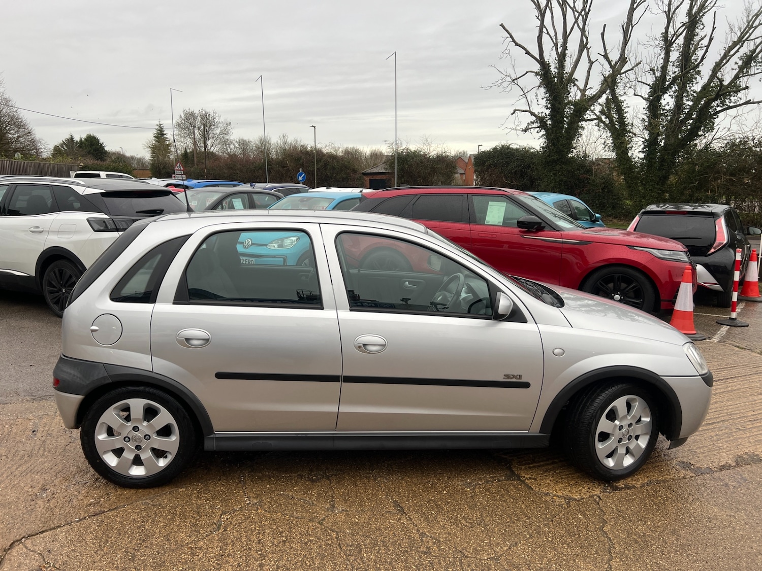 Used Vauxhall Corsa 2002 for sale - 77013183: Photo 8