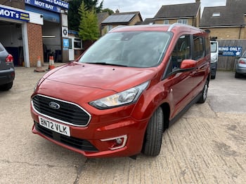 Used Ford Grand Tourneo Connect 2022 for sale - 79760902: Photo