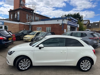 Used Audi A1 2013 for sale - 78566058: Photo