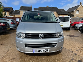 Used Volkswagen Caravelle 2015 for sale - 75984036: Photo