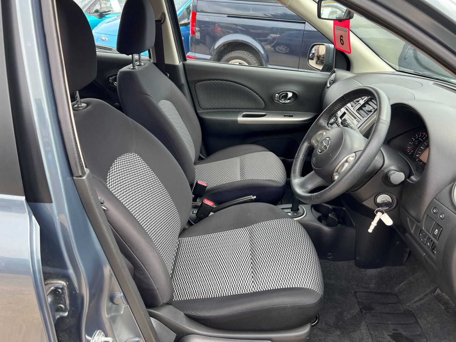 Vehicle 29