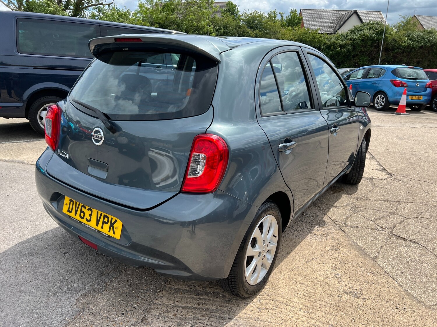 Vehicle 3