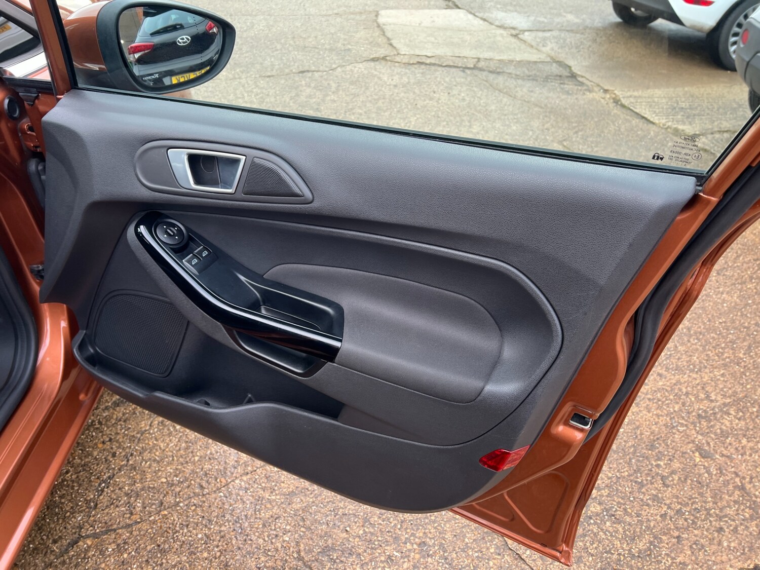 Used Ford Fiesta 2015 for sale - 77446700: Photo 32