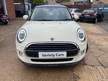 Used MINI Hatch 2019 for sale - 79690756: Photo