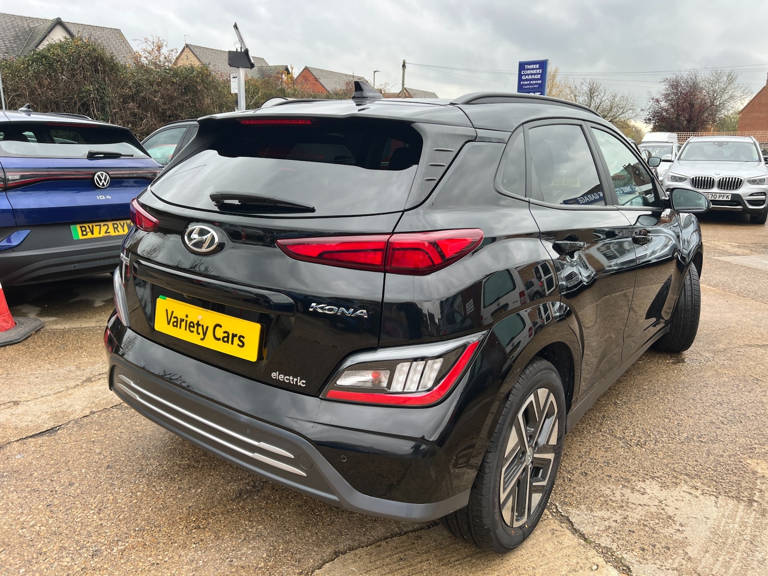 Used Hyundai KONA 2021 for sale - 76466115: Photo 3