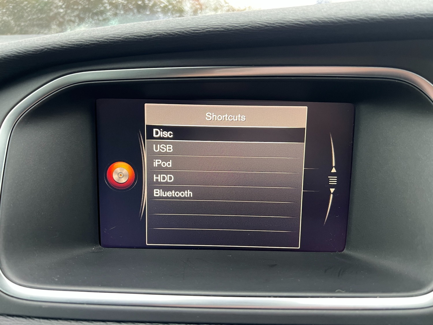 Used Volvo V40 2017 for sale - 76692782: Photo 19