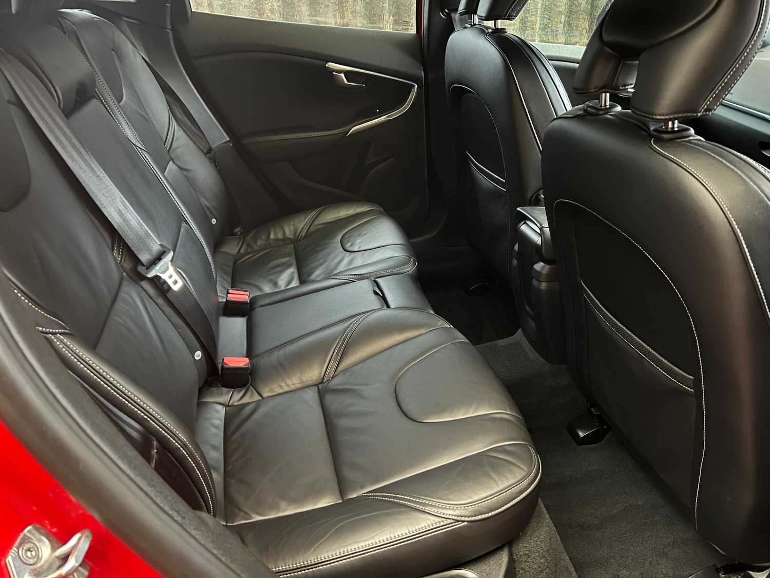 Used Volvo V40 2017 for sale - 76692782: Photo 35