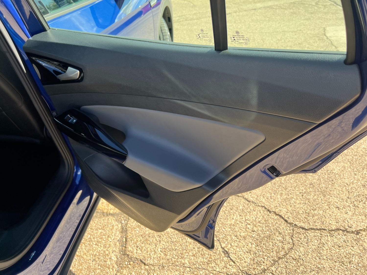 Used Volkswagen ID.4 2022 for sale - 77055293: Photo 43