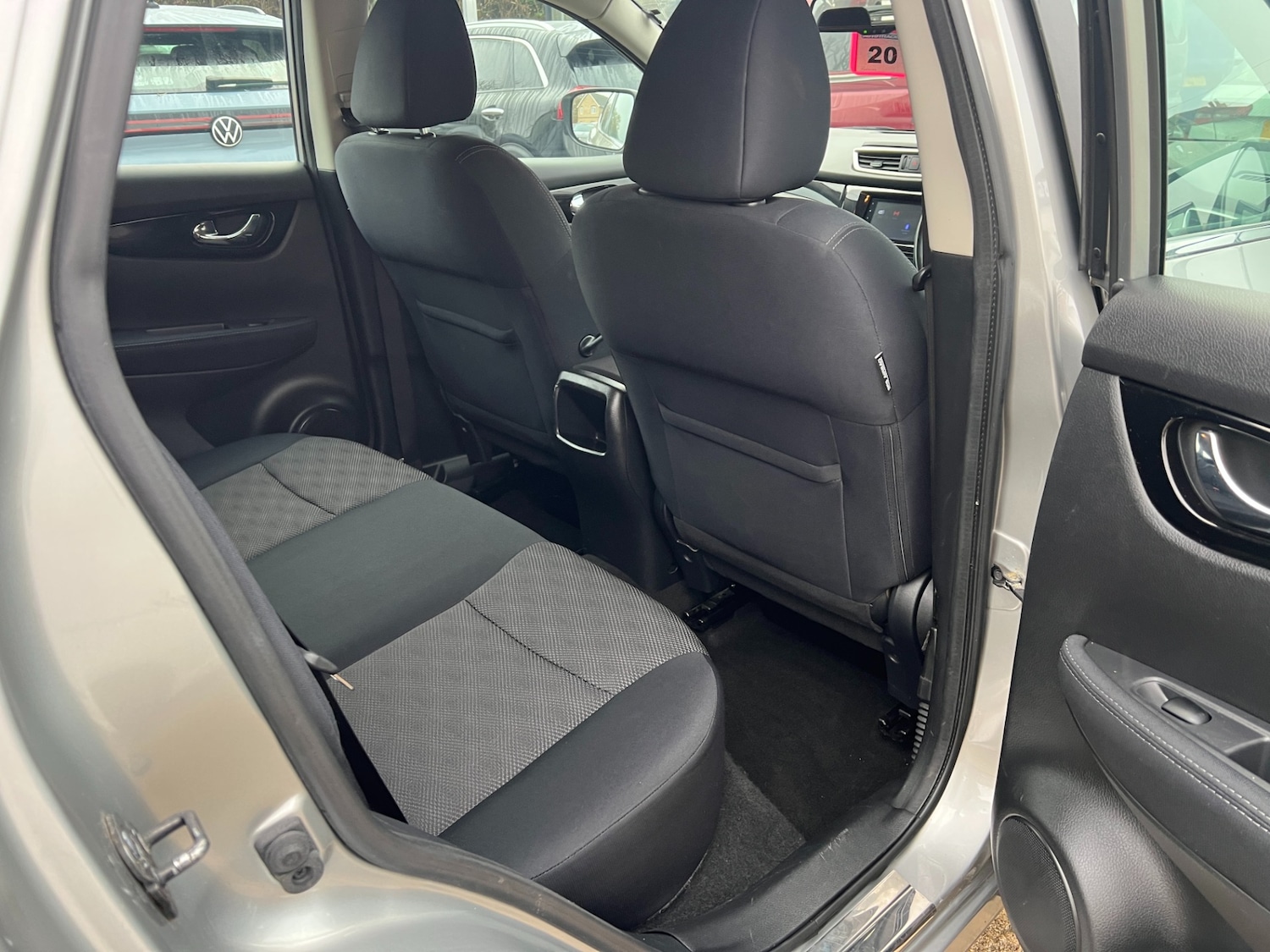 Used Nissan Qashqai 2015 for sale - 76521174: Photo 35