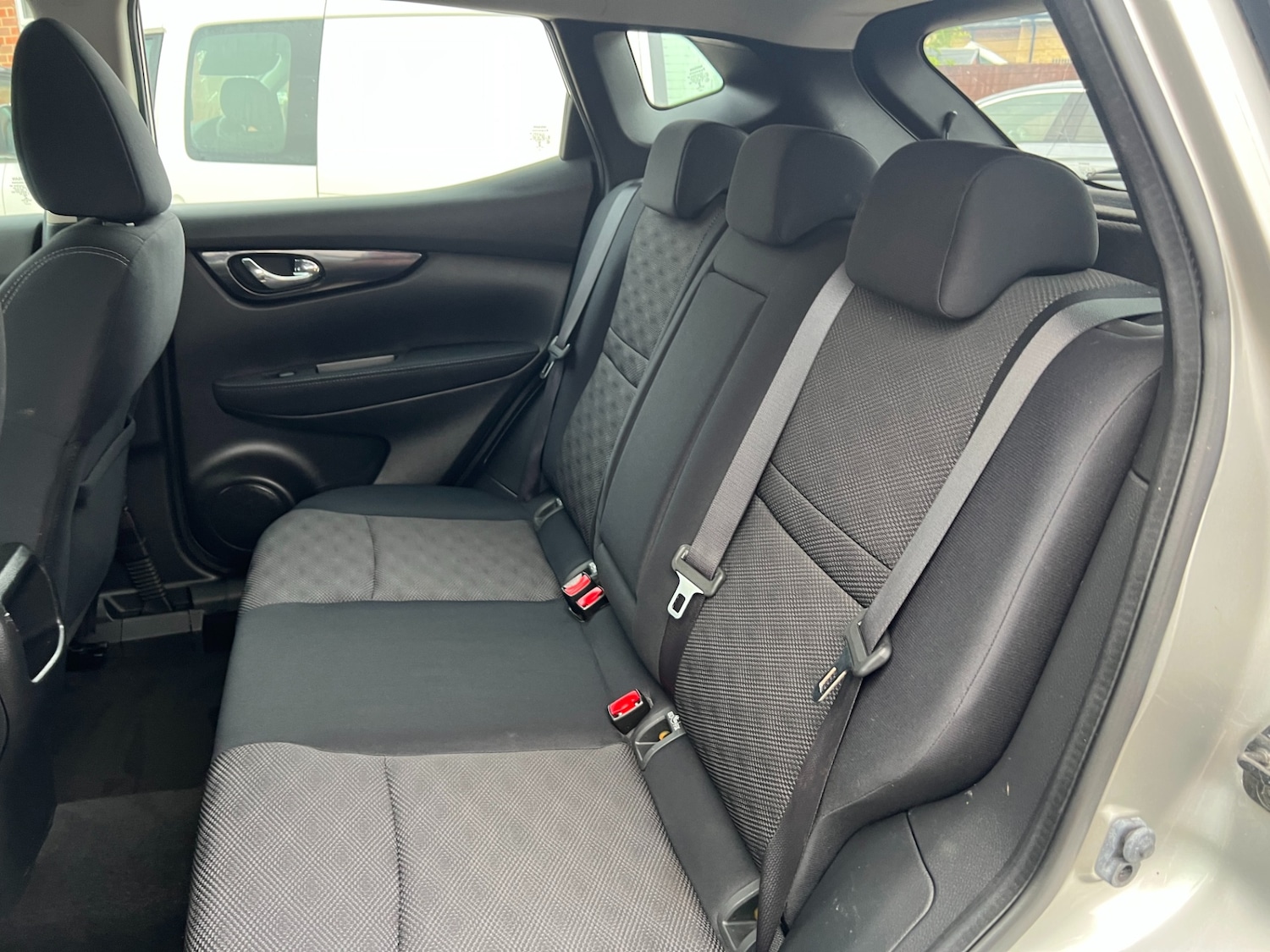 Used Nissan Qashqai 2015 for sale - 76521174: Photo 41