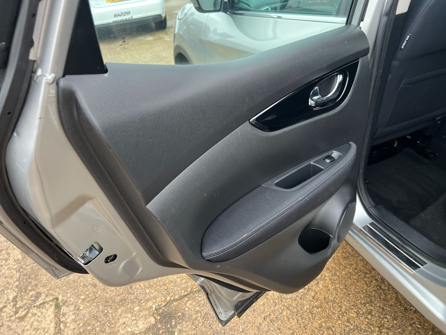 Used Nissan Qashqai 2015 for sale - 76521174: Photo 42