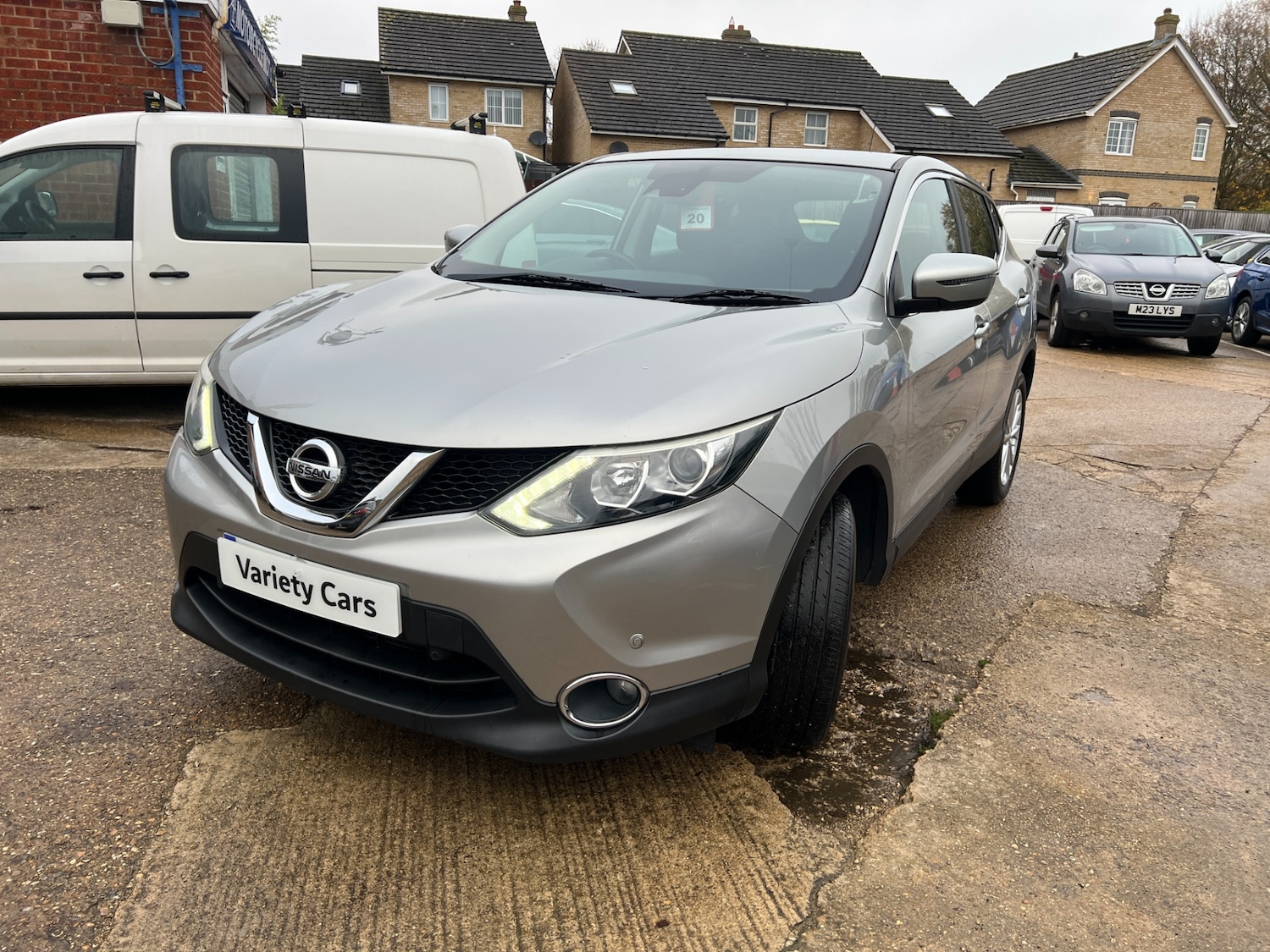 Used Nissan Qashqai 2015 for sale - 76521174: Photo 5