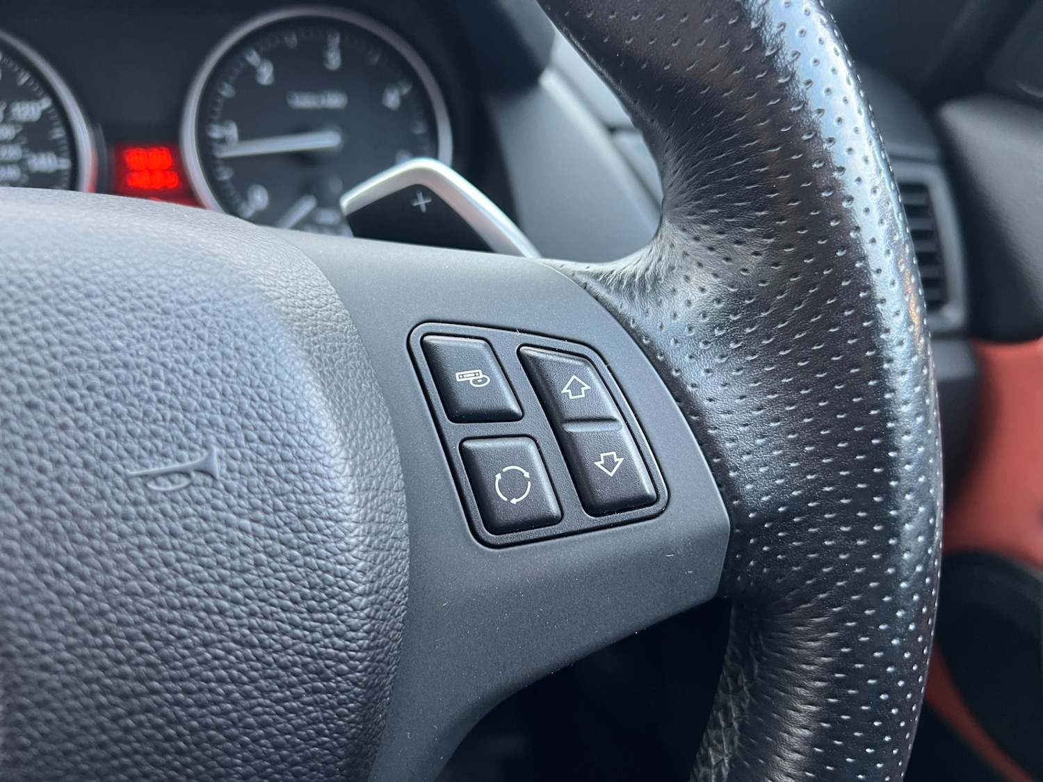 Used BMW X1 2011 for sale - 76626638: Photo 32