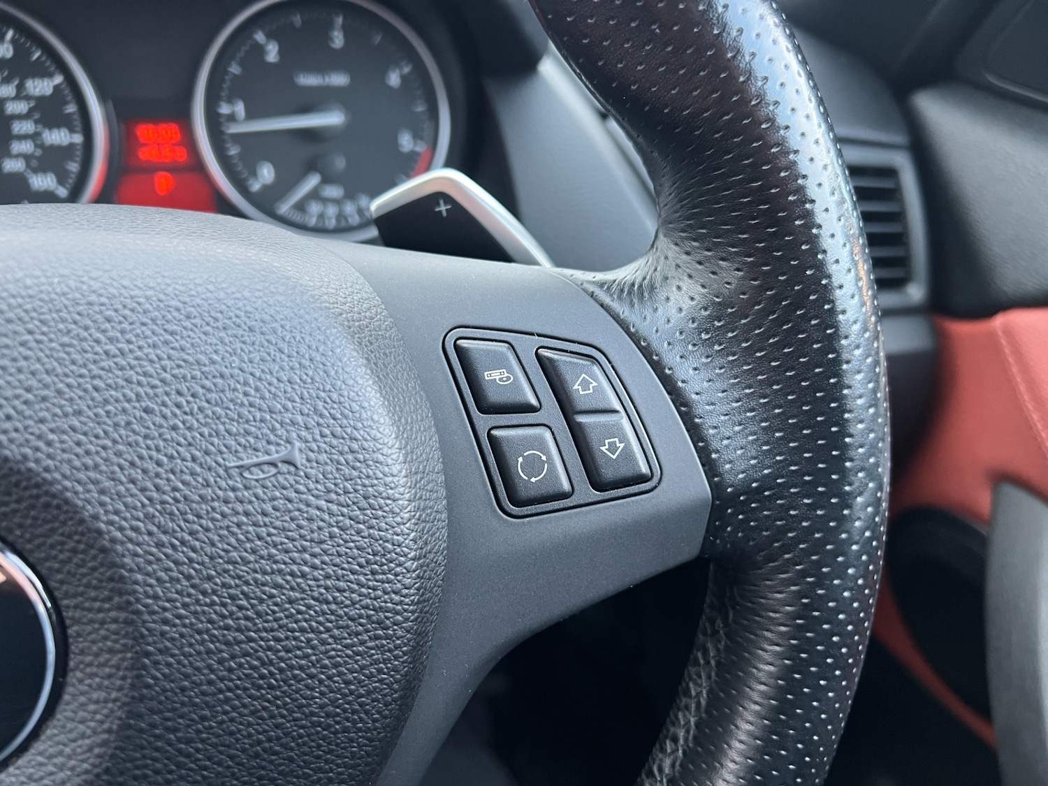 Used BMW X1 2011 for sale - 76626638: Photo 33