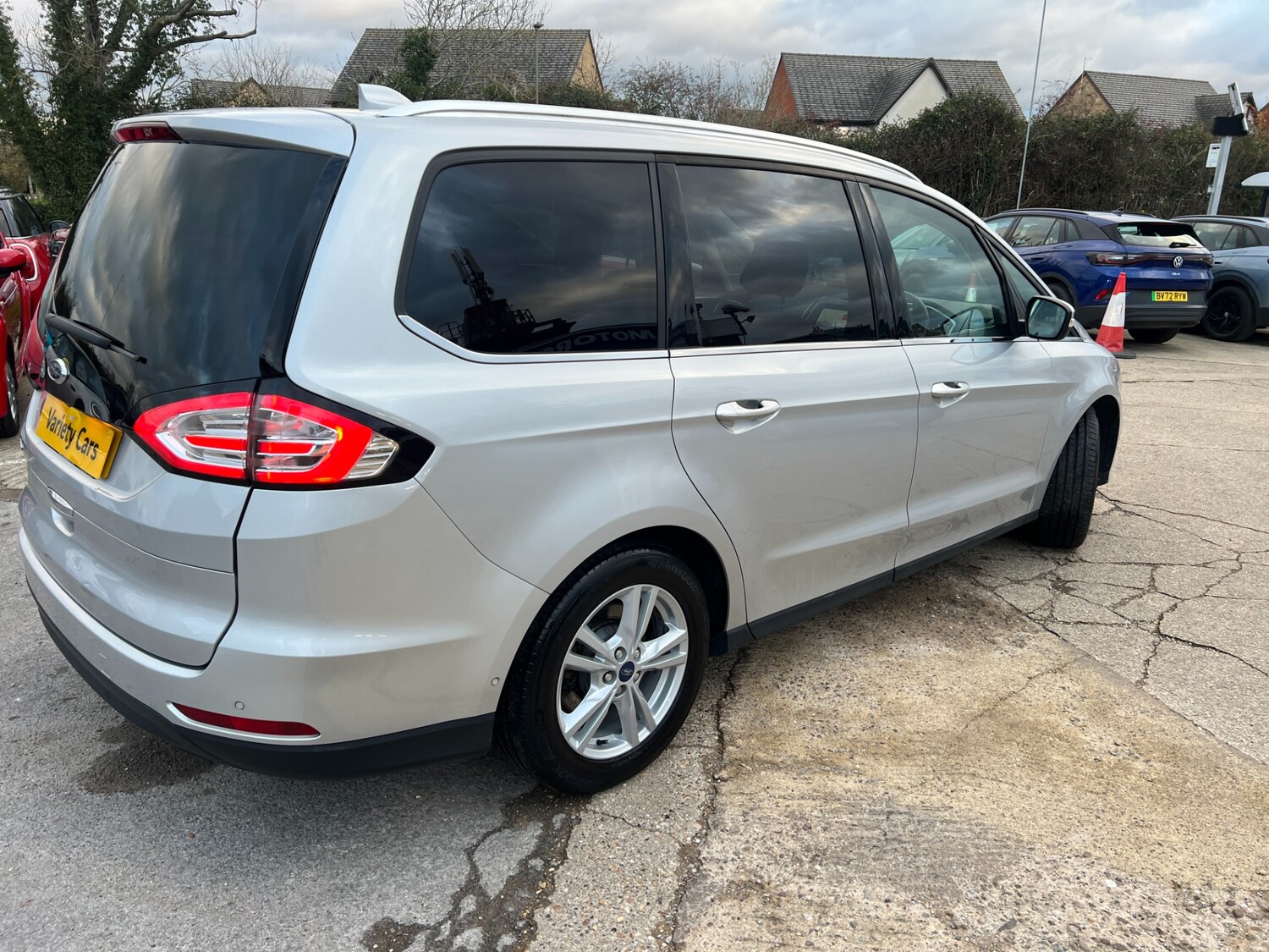 Used Ford Galaxy 2020 for sale - 76638996: Photo 10