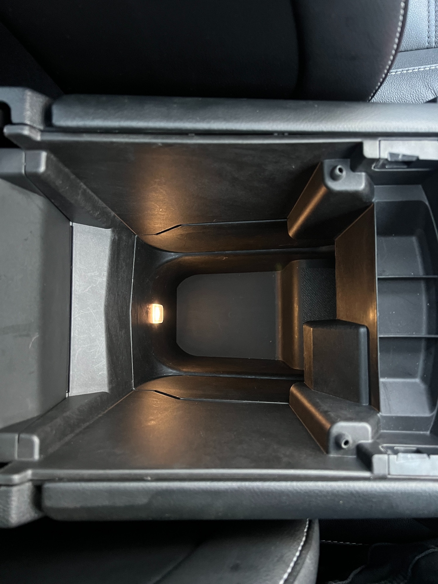 Used Ford Galaxy 2020 for sale - 76638996: Photo 22