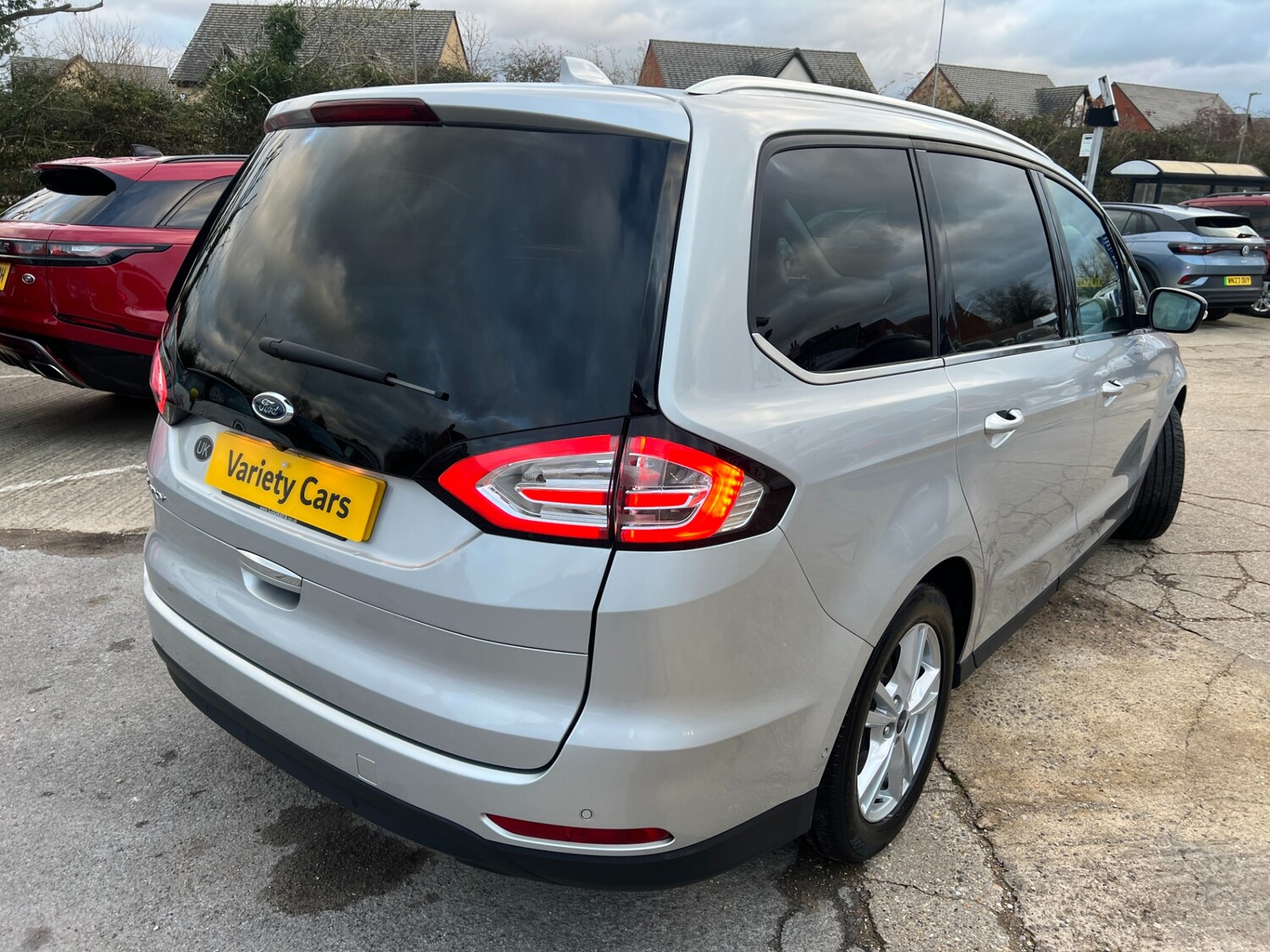 Used Ford Galaxy 2020 for sale - 76638996: Photo 3