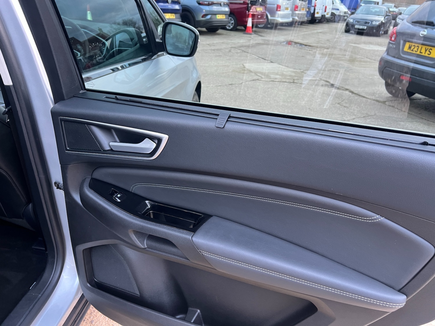 Used Ford Galaxy 2020 for sale - 76638996: Photo 47