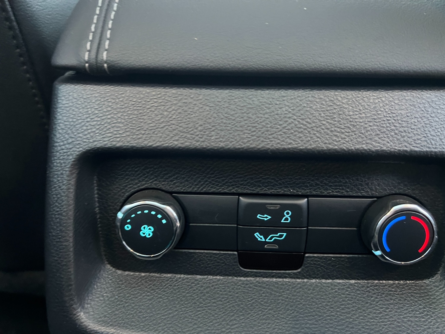 Used Ford Galaxy 2020 for sale - 76638996: Photo 57