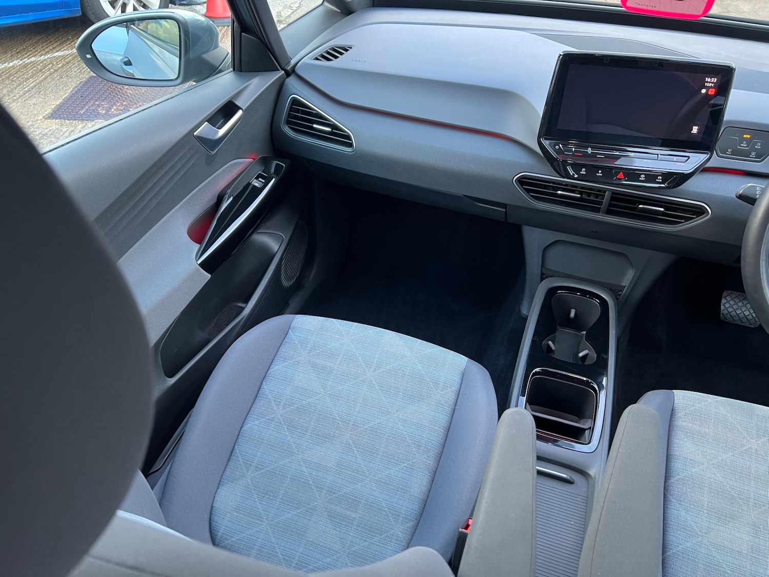 Used Volkswagen ID.3 2020 for sale - 76316543: Photo 16