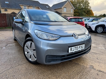 2020 (70) - 150kW Life Pro Performance 58kWh 5dr Auto