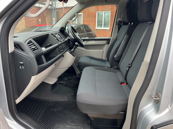 Used Volkswagen Transporter 2016 for sale - 76205783: Photo 11