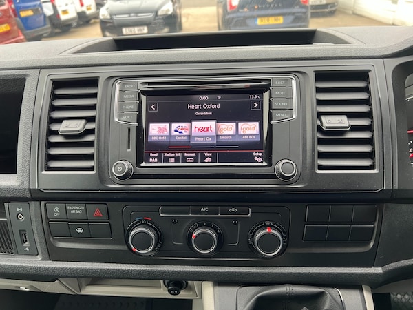 Used Volkswagen Transporter 2016 for sale - 76205783: Photo 14
