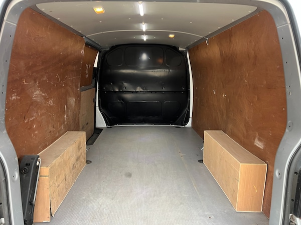 Used Volkswagen Transporter 2016 for sale - 76205783: Photo 37