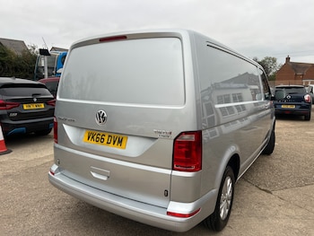 Used Volkswagen Transporter 2016 for sale - 76205783: Photo 3