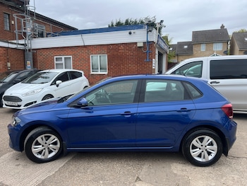 Used Volkswagen Polo 2018 for sale - 78270371: Photo