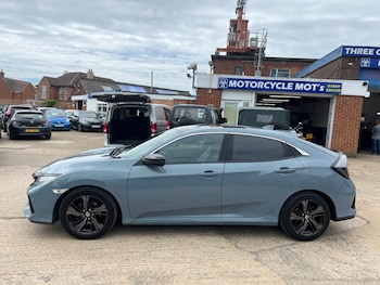 Used Honda Civic 2018 for sale - 78941493: Photo