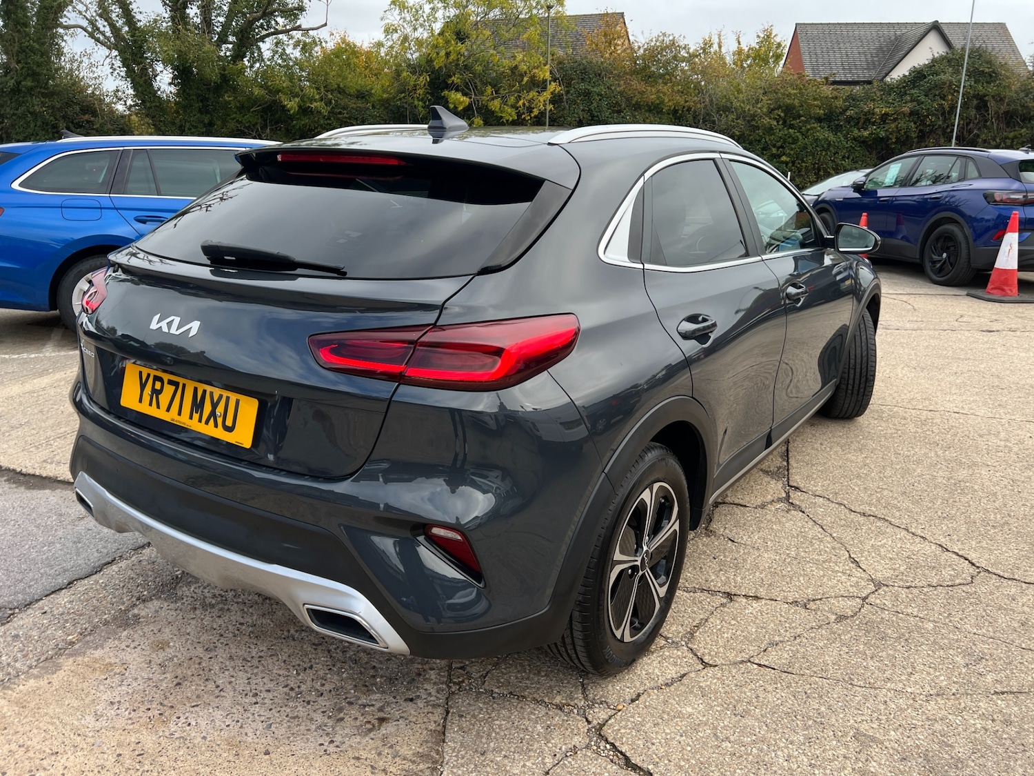 Used Kia XCeed 2021 for sale - 76330486: Photo 3