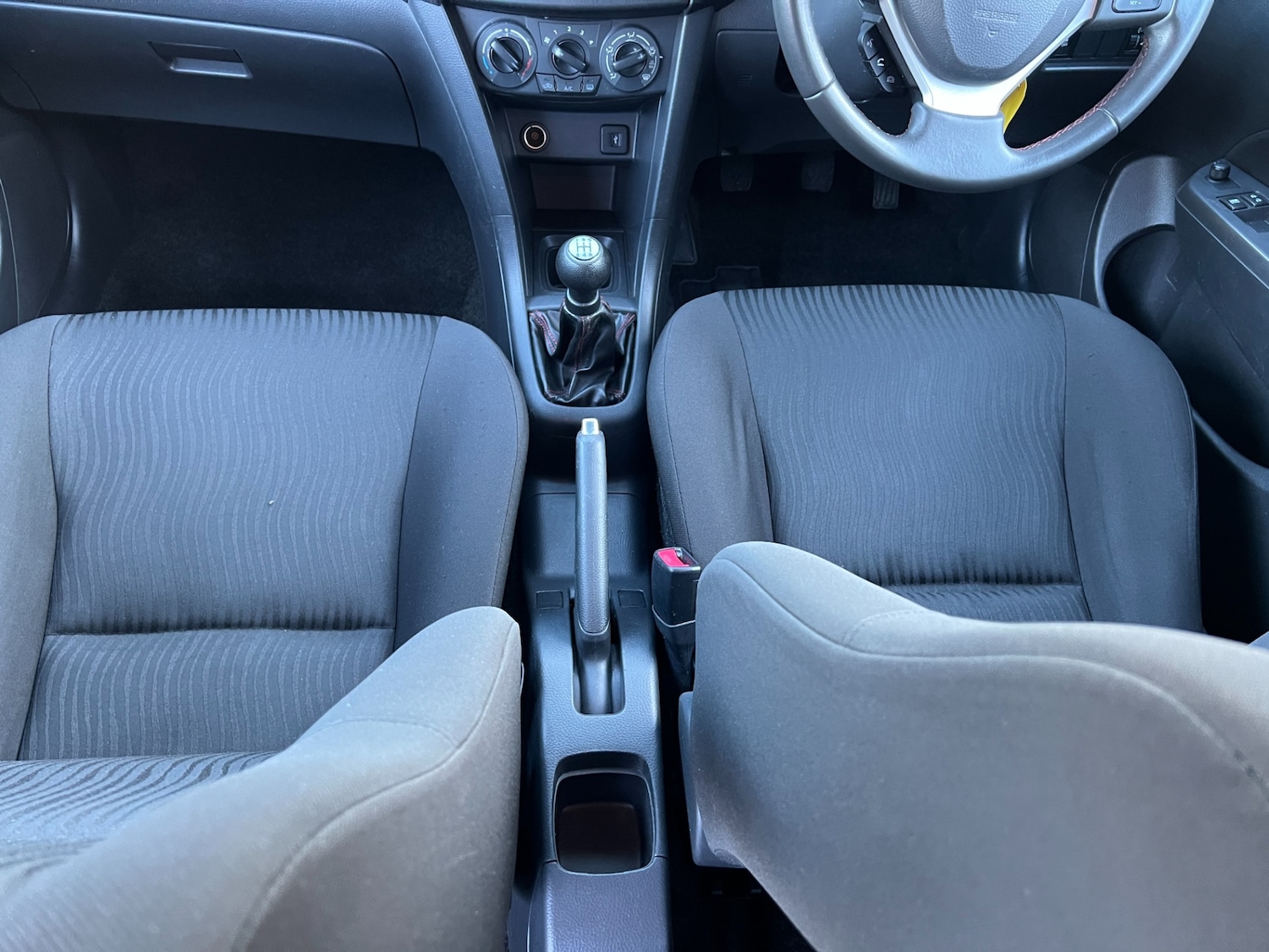 Used Suzuki Swift 2013 for sale - 77461662: Photo 17