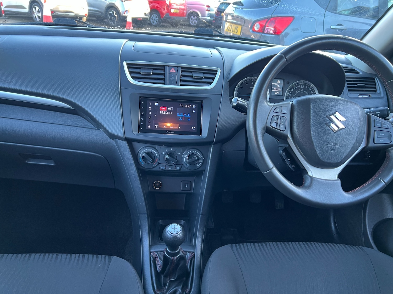 Used Suzuki Swift 2013 for sale - 77461662: Photo 18